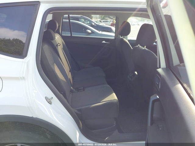 Продажа на аукционе авто 2021 Volkswagen Tiguan 2.0t S, vin: 3VV0B7AX1MM000382, номер лота: 45709485