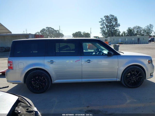 2FMGK5C8XKBA13262 Ford FLEX SEL