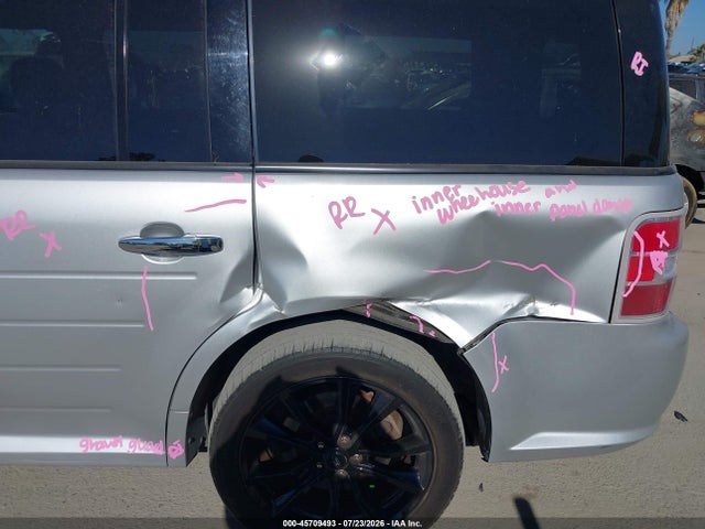 2FMGK5C8XKBA13262 Ford FLEX SEL