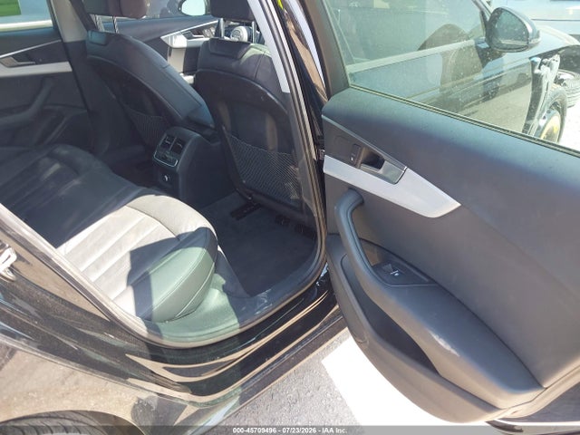 Aukcja sprzedaży 2018 Audi A4 2.0t Ultra Premium, vin: WAUKMAF47JA213162, numer aukcji: 45709496