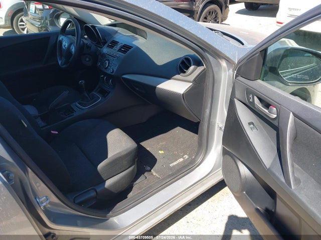 Aukcja sprzedaży 2013 Mazda Mazda3 I Sport, vin: JM1BL1U79D1832613, numer aukcji: 45709505
