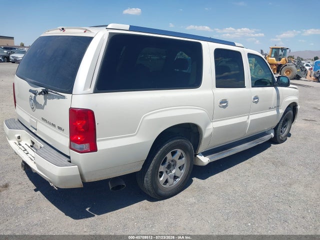 Продажа на аукционе авто 2004 Cadillac Escalade Esv Standard, vin: 3GYFK66N84G152971, номер лота: 45709512