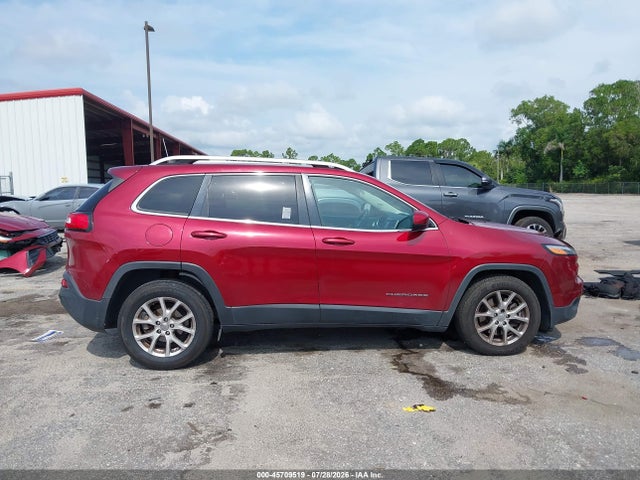 45709519 :رقم المزاد ، 1C4PJLCB2HW517819 vin ، 2017 Jeep Cherokee Latitude مزاد بيع