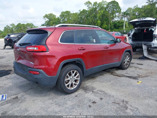 45709519 :رقم المزاد ، 1C4PJLCB2HW517819 vin ، 2017 Jeep Cherokee Latitude مزاد بيع
