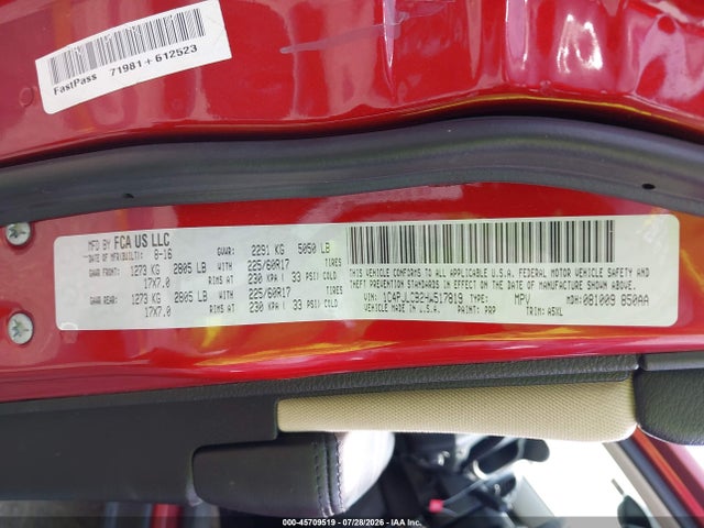 45709519 :رقم المزاد ، 1C4PJLCB2HW517819 vin ، 2017 Jeep Cherokee Latitude مزاد بيع