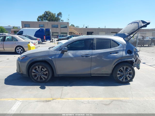45709578 :رقم المزاد ، JTHE9JBHXM2040180 vin ، 2021 Lexus Ux 250h F Sport مزاد بيع