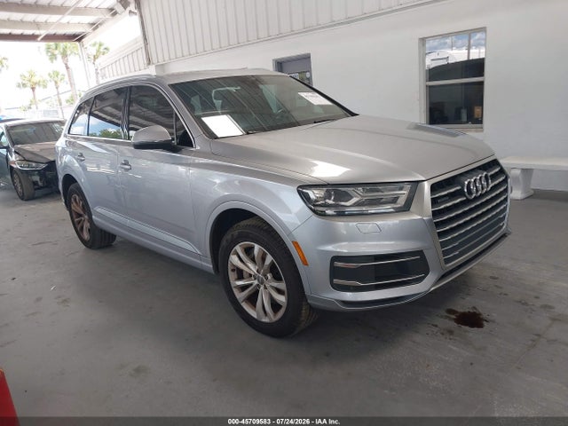 45709583 :رقم المزاد ، WA1AHAF79KD021832 vin ، 2019 Audi Q7 45 Premium/45 Se Premium مزاد بيع