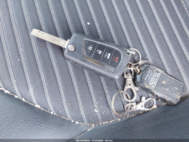 Продажа на аукционе авто 2019 Toyota Camry Se, vin: 4T1B11HK3KU300303, номер лота: 45709620