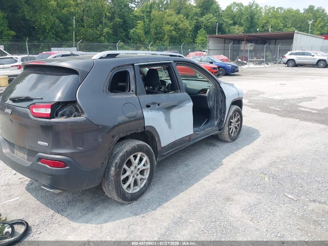 Продажа на аукционе авто 2016 Jeep Cherokee Latitude, vin: 1C4PJMCSXGW310583, номер лота: 45709621