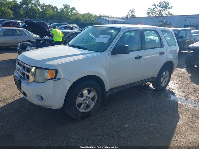 2012 Ford Escape Xls მანქანა იყიდება აუქციონზე, vin: 1FMCU0C70CKB93989, აუქციონის ნომერი: 45709661