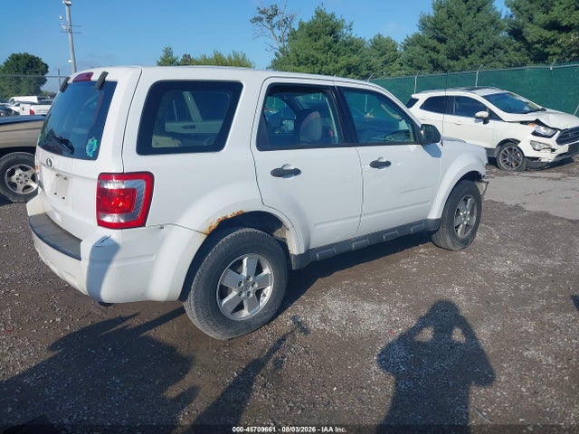 2012 Ford Escape Xls მანქანა იყიდება აუქციონზე, vin: 1FMCU0C70CKB93989, აუქციონის ნომერი: 45709661