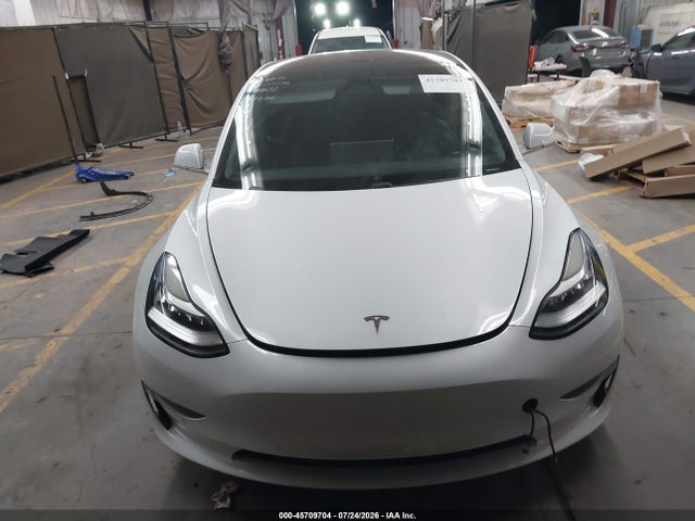 Tesla Model 3 Long Range/performance 2018 5YJ3E1EB6JF181431 Image 10