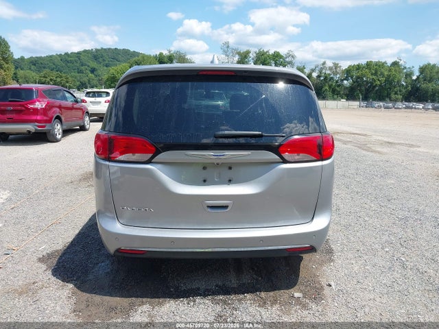Продаж на аукціоні авто 2019 Chrysler Pacifica Touring Plus, vin: 2C4RC1FG4KR516198, номер лоту: 45709720