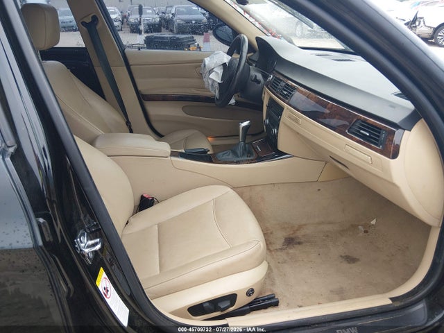 Продажа на аукционе авто 2008 Bmw 328xi, vin: WBAVC93598KZ72797, номер лота: 45709732