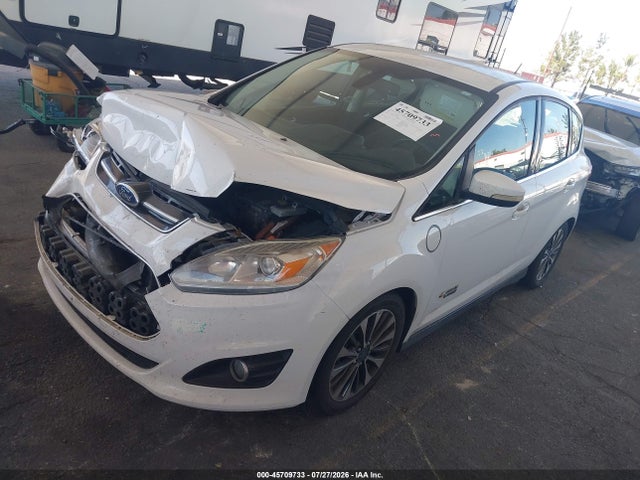 Ford C-max Energi Titanium 2017 1FADP5FU7HL108331 Image 2