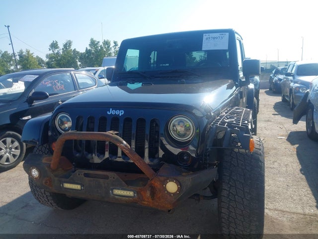 2013 Jeep Wrangler Unlimited Sahara მანქანა იყიდება აუქციონზე, vin: 1C4HJWEG0DL574613, აუქციონის ნომერი: 45709737