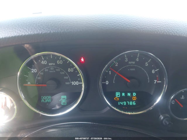 2013 Jeep Wrangler Unlimited Sahara მანქანა იყიდება აუქციონზე, vin: 1C4HJWEG0DL574613, აუქციონის ნომერი: 45709737