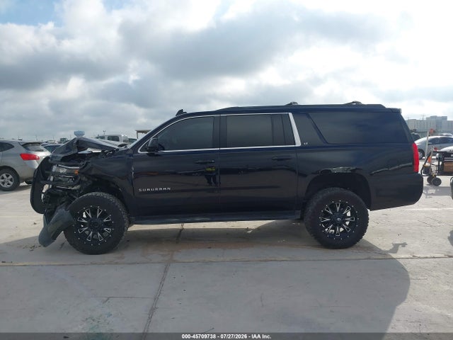 45709738 :رقم المزاد ، 1GNSKHKC4LR157031 vin ، 2020 Chevrolet Suburban 4wd Lt مزاد بيع