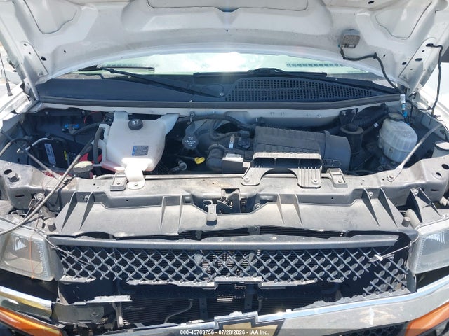 Chevrolet Express 2500 Work Van 2019 1GCWGAFGXK1298098 Image 10