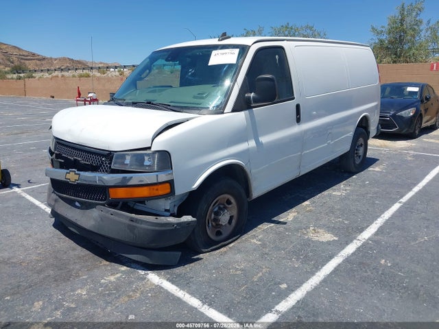Chevrolet Express 2500 Work Van 2019 1GCWGAFGXK1298098 Image 2