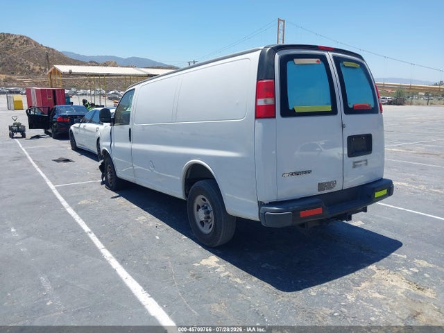 Chevrolet Express 2500 Work Van 2019 1GCWGAFGXK1298098 Image 3