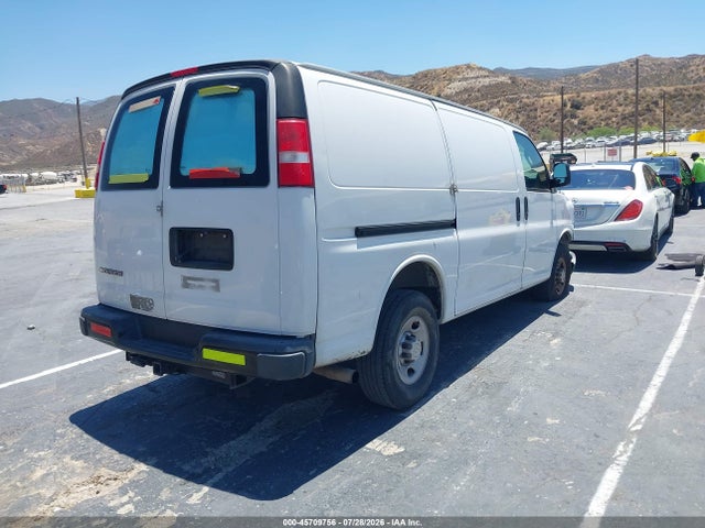 Chevrolet Express 2500 Work Van 2019 1GCWGAFGXK1298098 Image 4