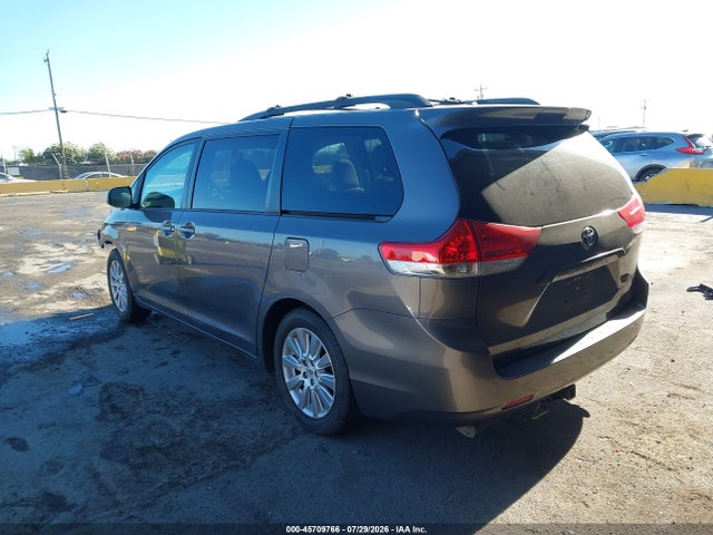 5TDJK3DC1ES080000 Toyota Sienna Le 7 Passenger