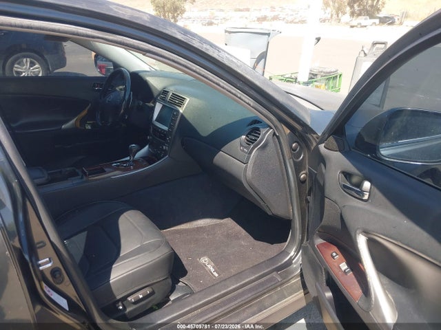 45709781 :رقم المزاد ، JTHBK262482071630 vin ، 2008 Lexus Is 250 مزاد بيع