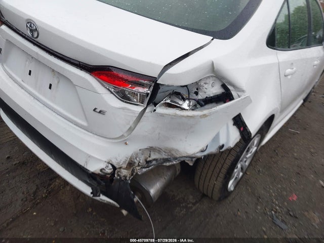 2022 Toyota Corolla Le მანქანა იყიდება აუქციონზე, vin: JTDEPMAE9N3029098, აუქციონის ნომერი: 45709789