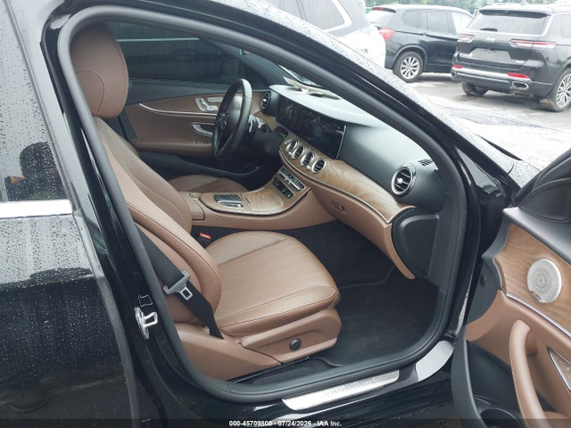 Aukcja sprzedaży 2021 Mercedes-benz E 350, vin: W1KZF8DB0MA939770, numer aukcji: 45709800