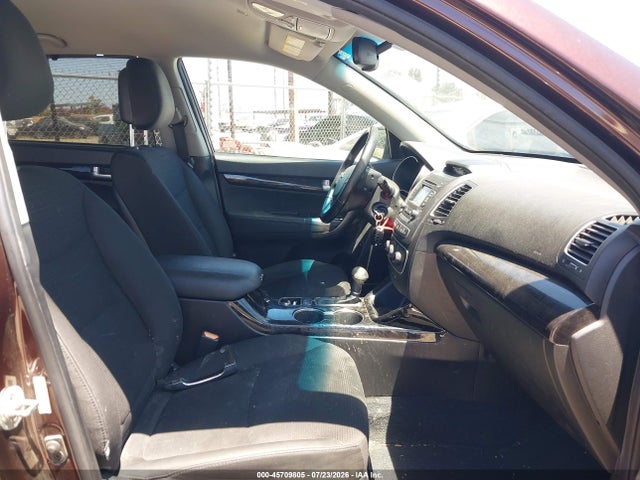 KIA SORENTO LX 2015 5XYKT4A68FG631530 Image 5