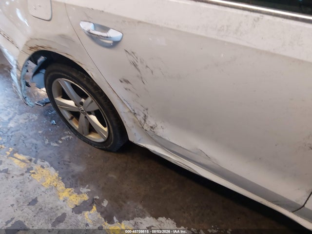45709815 :رقم المزاد ، 1VWBP7A33DC109852 vin ، 2013 Volkswagen Passat 2.5l Se مزاد بيع