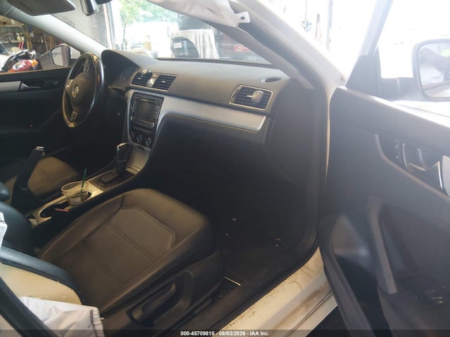 45709815 :رقم المزاد ، 1VWBP7A33DC109852 vin ، 2013 Volkswagen Passat 2.5l Se مزاد بيع