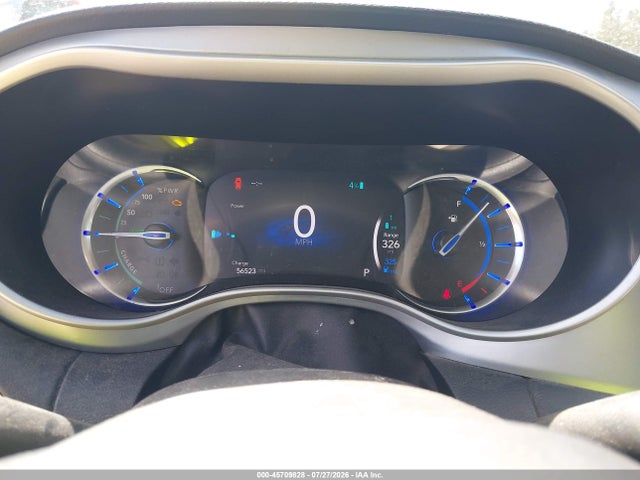 2017 Chrysler Pacifica Hybrid Touring Plus მანქანა იყიდება აუქციონზე, vin: 2C4RC1H73HR836196, აუქციონის ნომერი: 45709828
