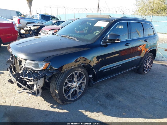 45709838 :رقم المزاد ، 1C4RJEBG5JC204837 vin ، 2018 Jeep Grand Cherokee Sterling Edition 4x2 مزاد بيع