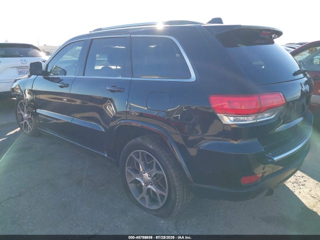 45709838 :رقم المزاد ، 1C4RJEBG5JC204837 vin ، 2018 Jeep Grand Cherokee Sterling Edition 4x2 مزاد بيع