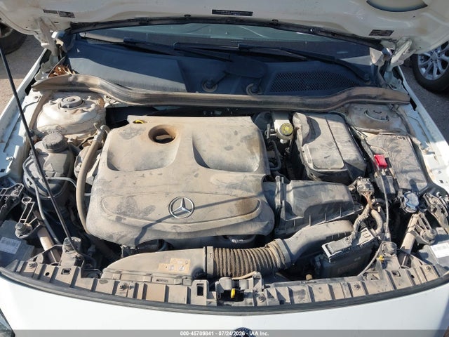 45709841 :رقم المزاد ، WDCTG4EB2JJ428278 vin ، 2018 Mercedes-benz Gla 250 مزاد بيع