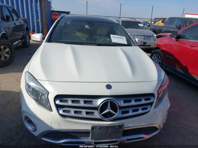 45709841 :رقم المزاد ، WDCTG4EB2JJ428278 vin ، 2018 Mercedes-benz Gla 250 مزاد بيع
