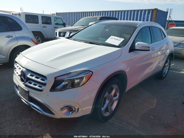 45709841 :رقم المزاد ، WDCTG4EB2JJ428278 vin ، 2018 Mercedes-benz Gla 250 مزاد بيع