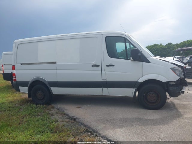 Auction sale of the 2016 Mercedes-benz Sprinter 2500 Normal Roof, vin: WD3PE7DD6GP254104, lot number: 45709840
