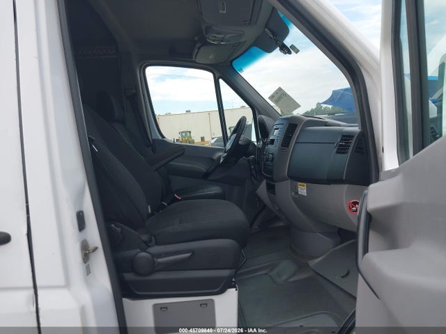 Auction sale of the 2016 Mercedes-benz Sprinter 2500 Normal Roof, vin: WD3PE7DD6GP254104, lot number: 45709840