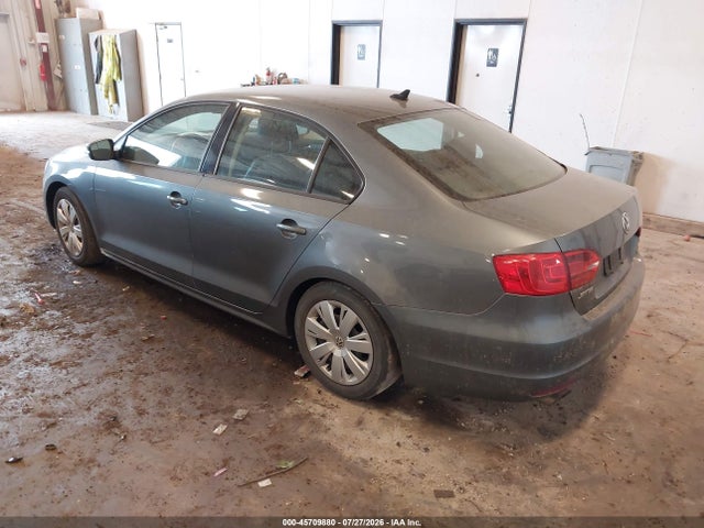 45709880 :رقم المزاد ، 3VWD17AJ2EM238979 vin ، 2014 Volkswagen Jetta 1.8t Se مزاد بيع