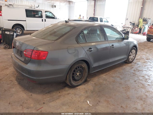 45709880 :رقم المزاد ، 3VWD17AJ2EM238979 vin ، 2014 Volkswagen Jetta 1.8t Se مزاد بيع