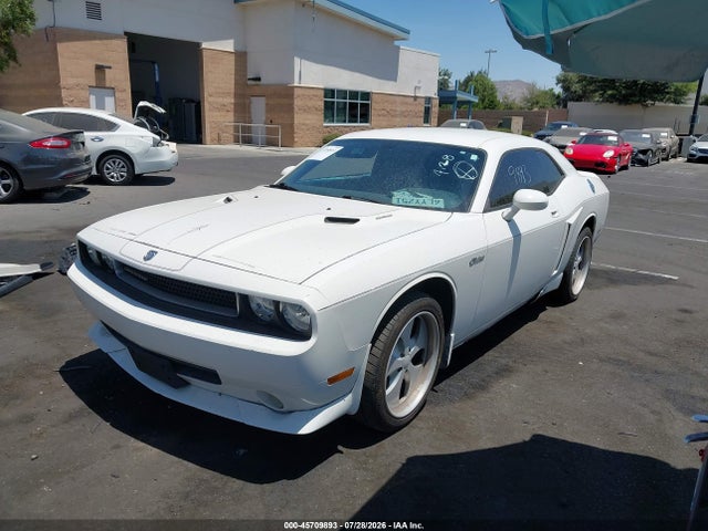Продажа на аукционе авто 2010 Dodge Challenger Se, vin: 2B3CJ4DV2AH215806, номер лота: 45709893
