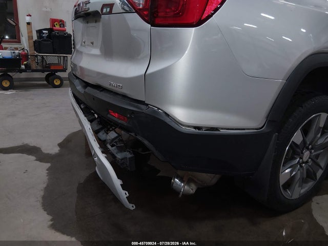 45709924 :رقم المزاد ، 1GKKNWLS2HZ146356 vin ، 2017 Gmc Acadia Slt-2 مزاد بيع