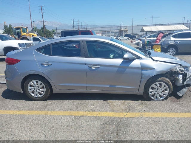 Hyundai ELANTRA SE 2017 5NPD74LF7HH162355 Image 13