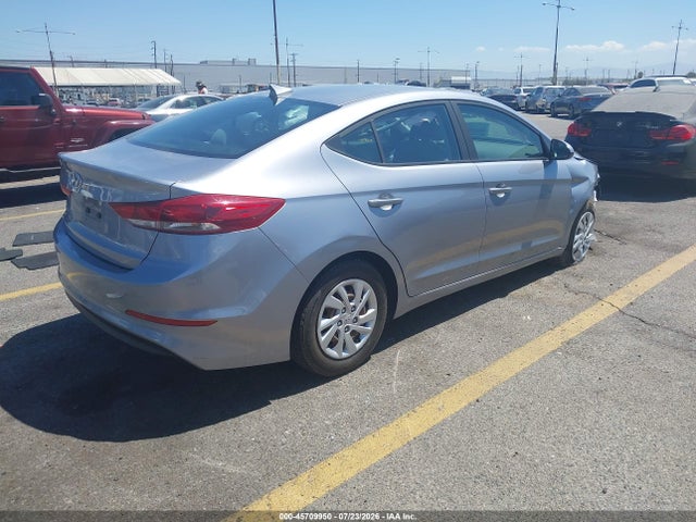 Hyundai ELANTRA SE 2017 5NPD74LF7HH162355 Image 4