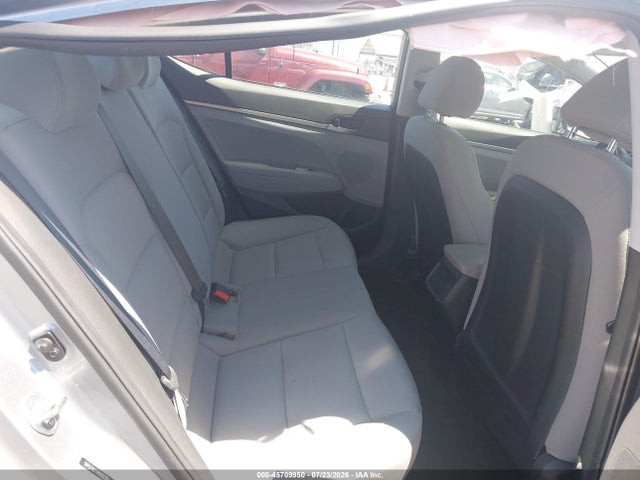 Hyundai ELANTRA SE 2017 5NPD74LF7HH162355 Image 8