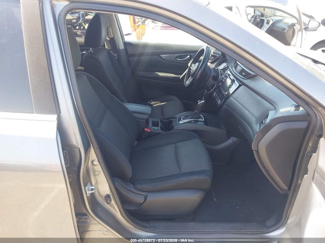 JN8AT2MT4HW142117 Nissan ROGUE SV