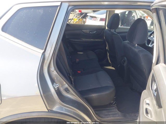 JN8AT2MT4HW142117 Nissan ROGUE SV